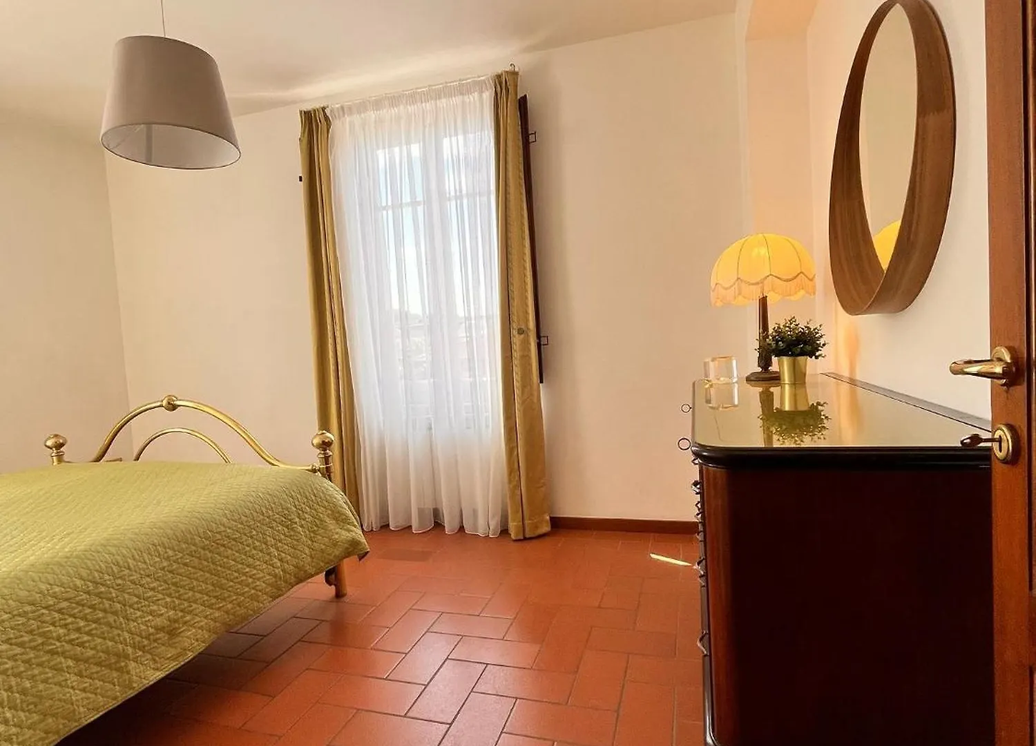 Charme Con Parcheggio Apartment Lucca